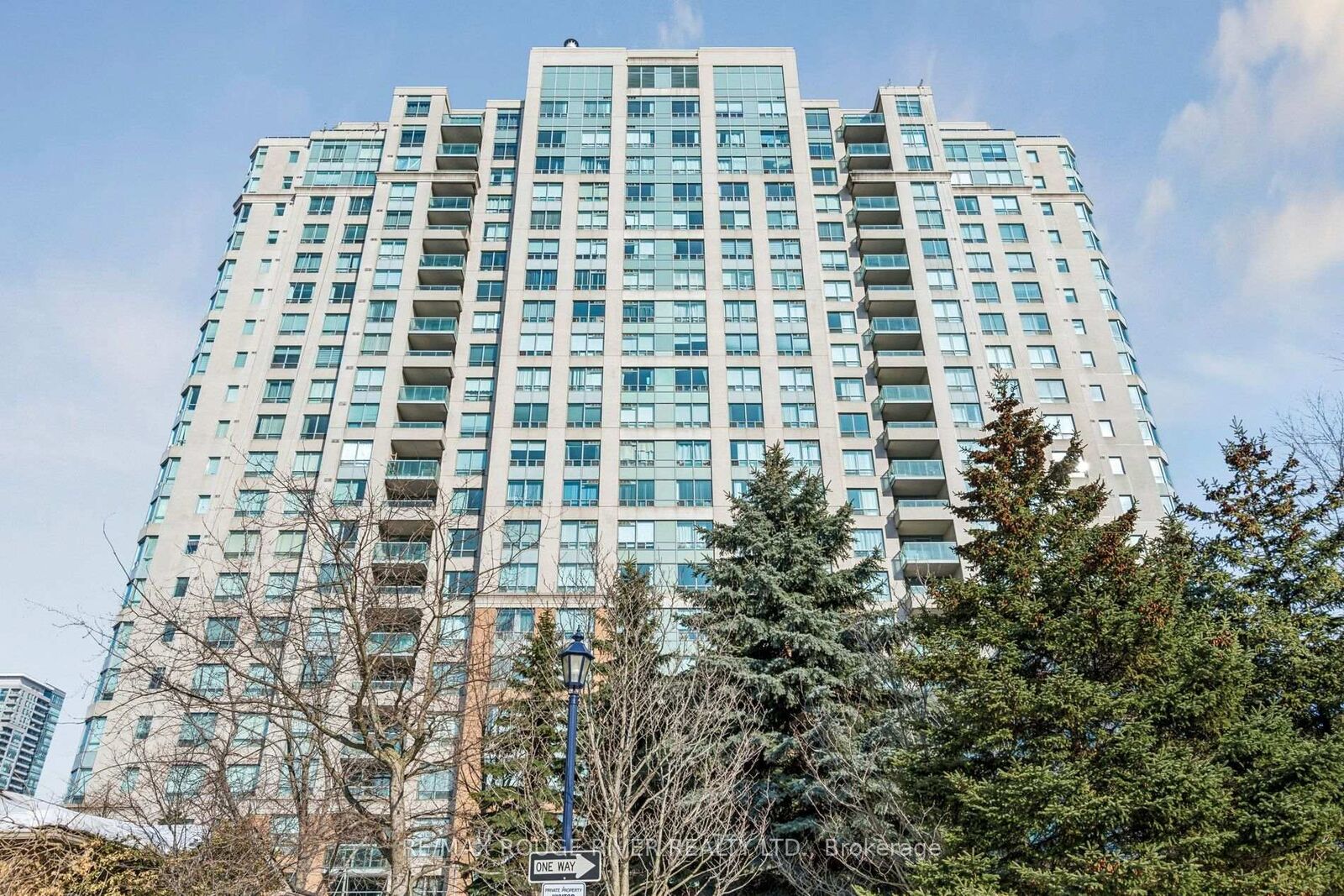 Property Photo: 125 Omni Drive 1136 ON M1P 5A9