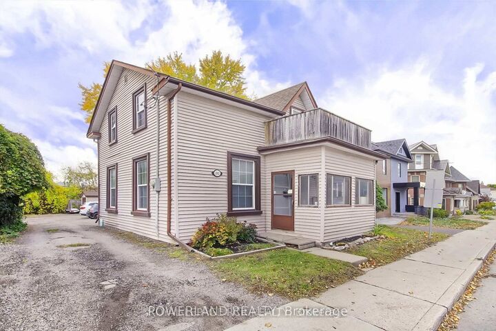 Property Photo: 202 Prospect Street W Apt #2 ON L3Y 3T6