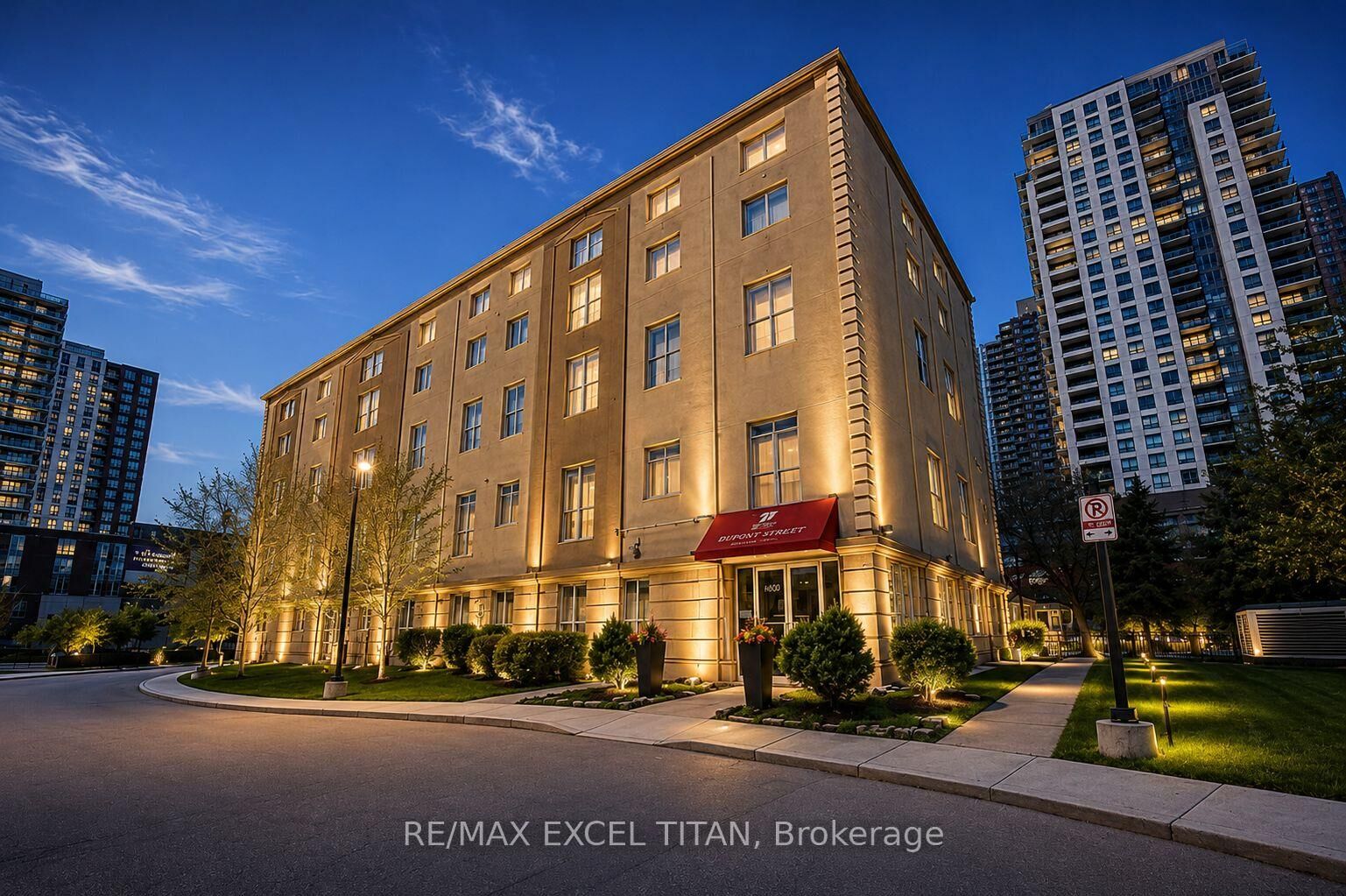 Property Photo:  1401 Dupont Street 116  ON M6H 4J7 
