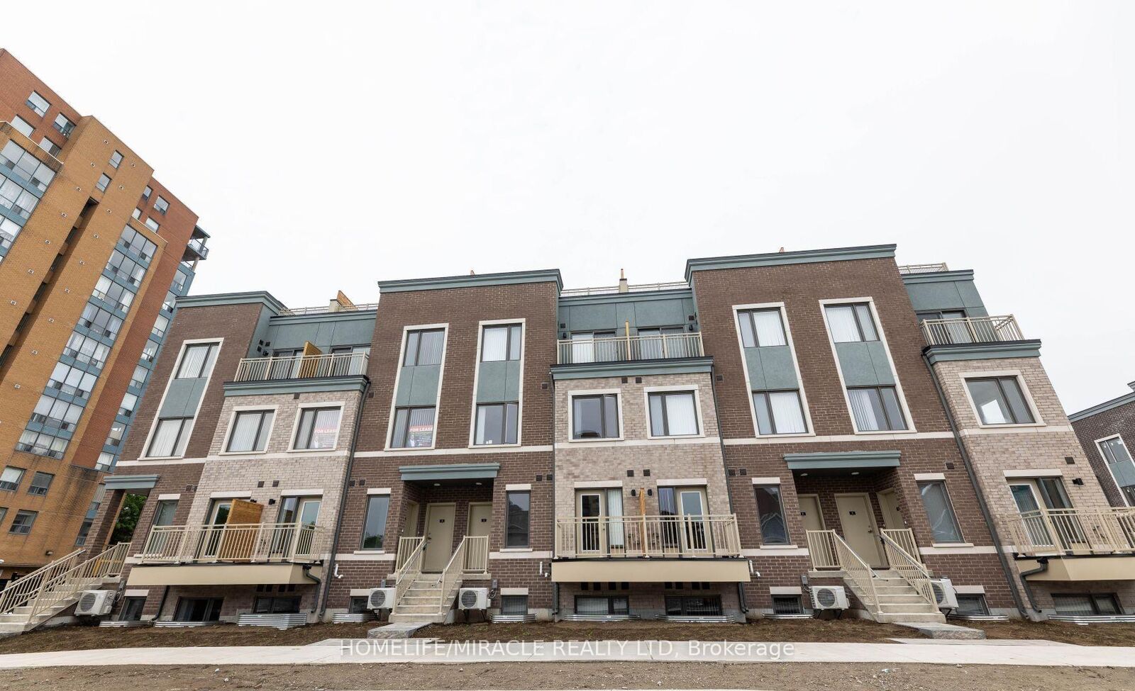 Property Photo:  20 Lloyd Jane Lane 166  ON M8V 0J5 