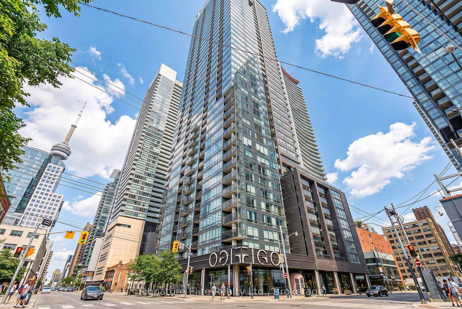 Property Photo: 295 Adelaide Street W 1708 ON M5V 0L4