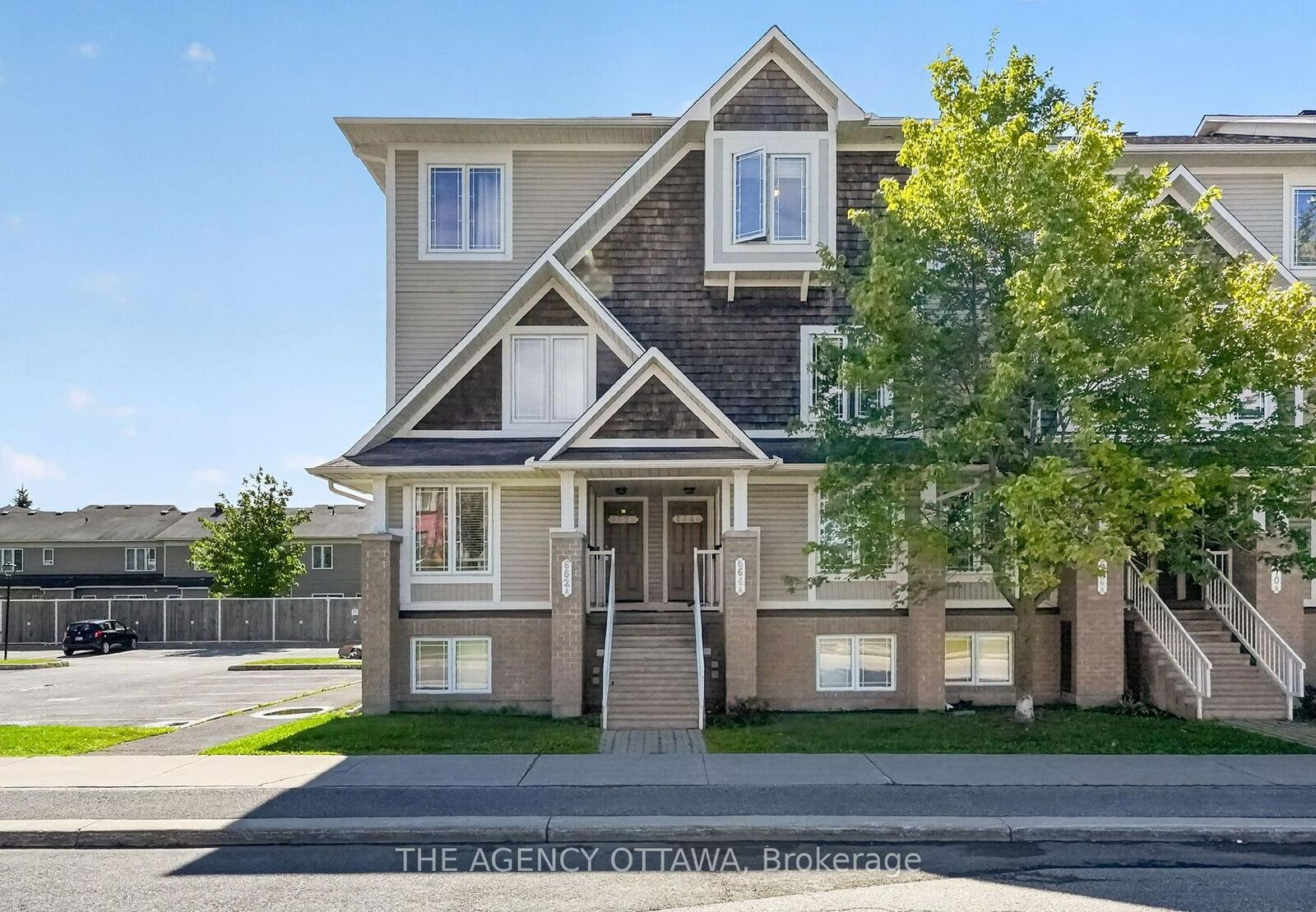 Property Photo:  664 Chapman Mills Drive B  ON K2J 3V2 