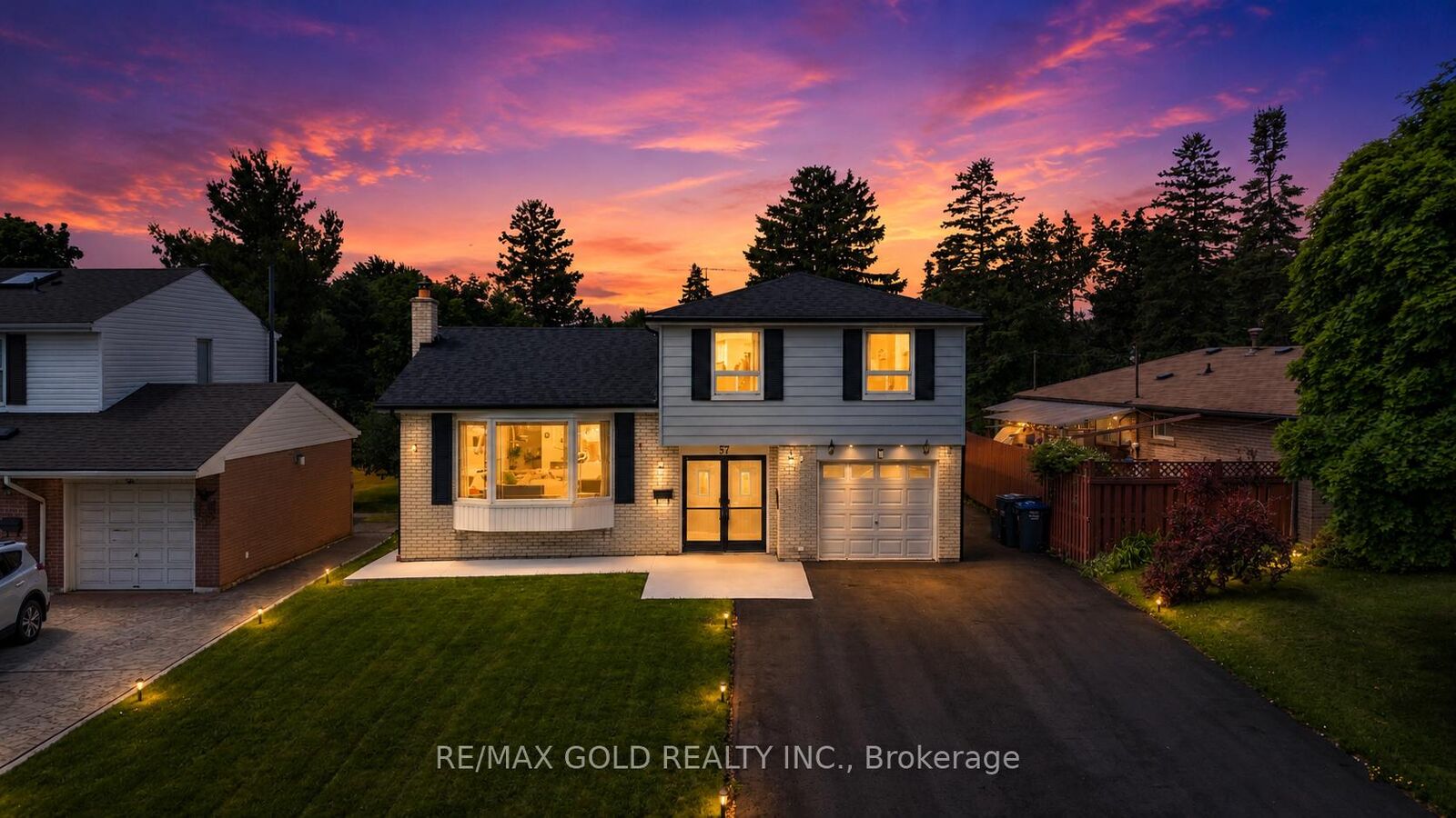 Property Photo:  41 Brookland Drive Main  ON L6T 2M6 