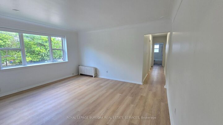 Property Photo:  849 Brant Street 6  ON L7R 2J6 