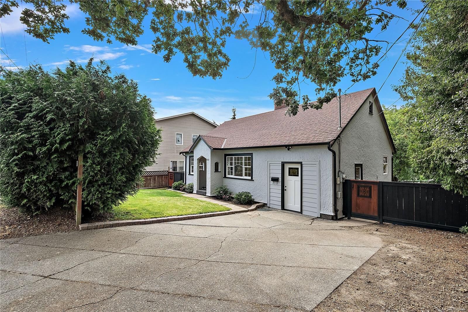Property Photo:  813 Portage Rd  BC V8Z 1L7 