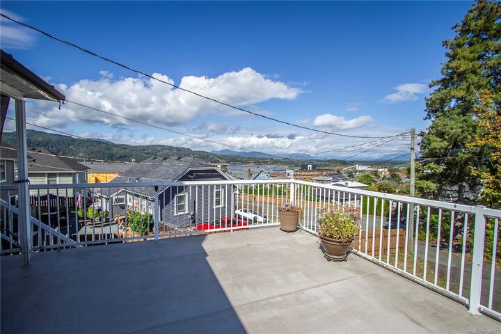 Property Photo:  4671 Argyle St  BC V9Y 1W3 