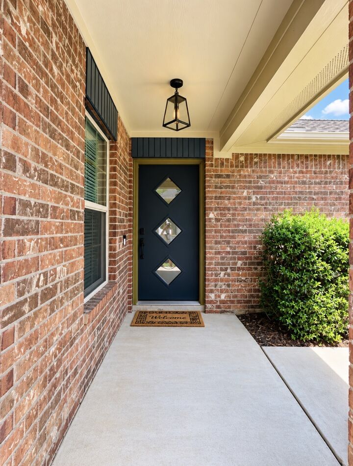Property Photo:  371 Housefinch Loop  TX 78641 