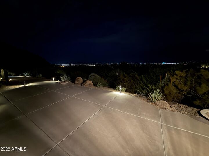 Property Photo: 5849 E Hummingbird Lane AZ 85253