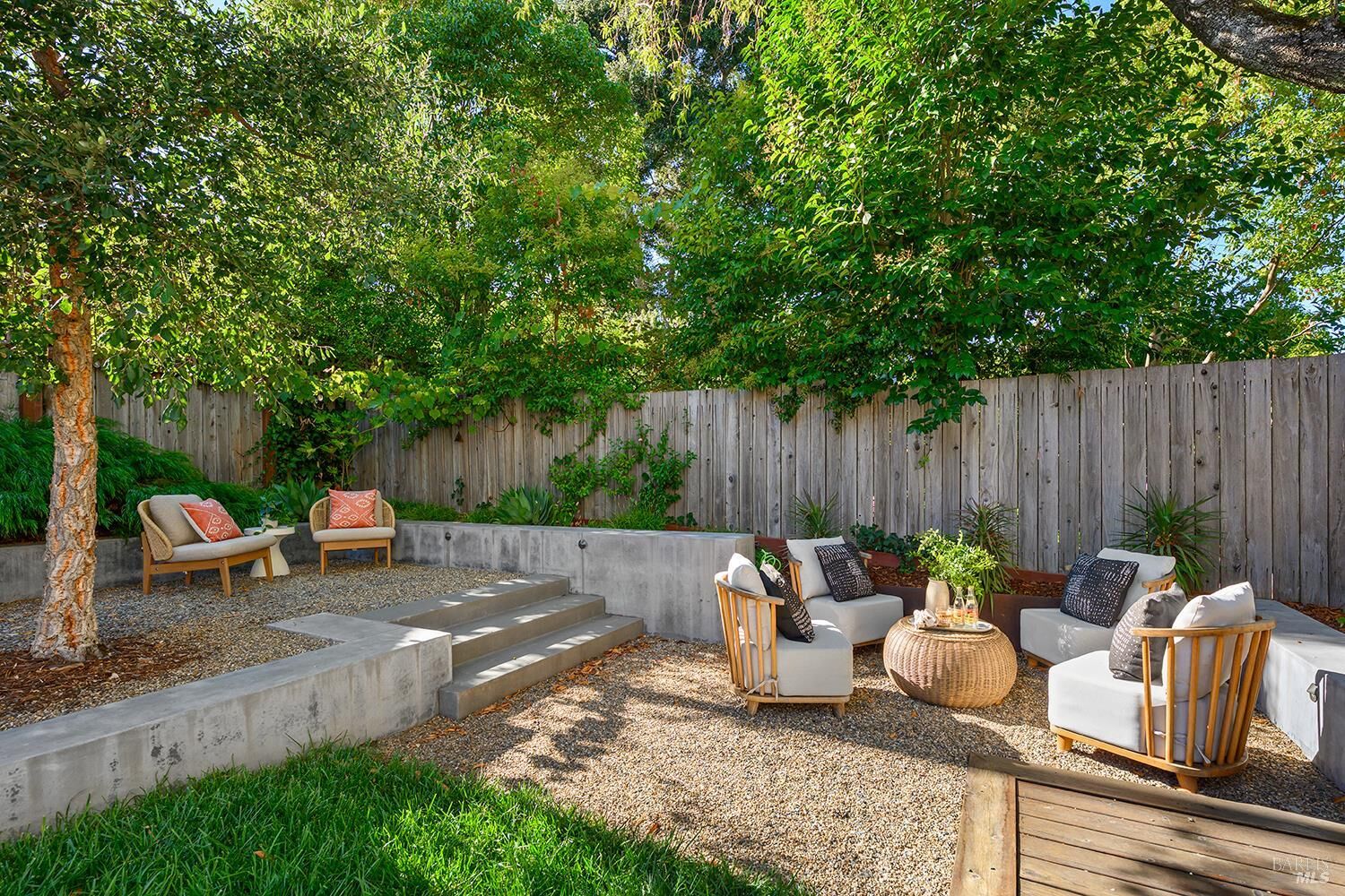 Property Photo:  306 Pitt Avenue  CA 95472 