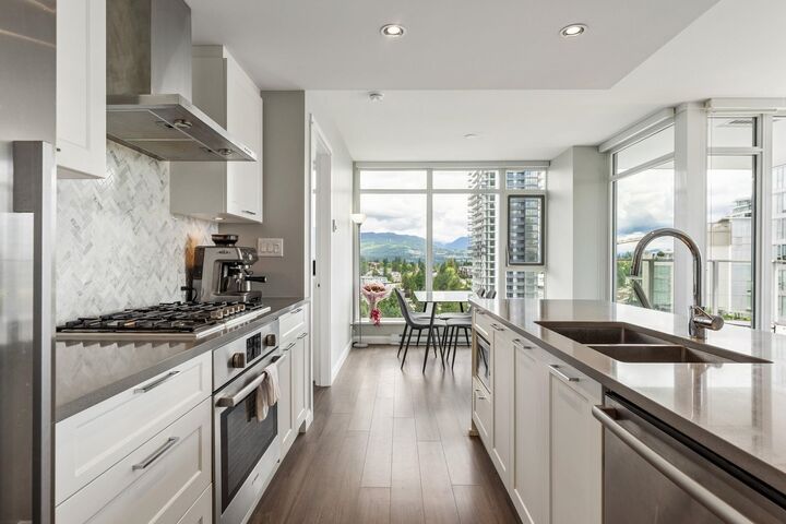 Property Photo:  520 Como Lake Avenue 2107  BC V3J 0E8 