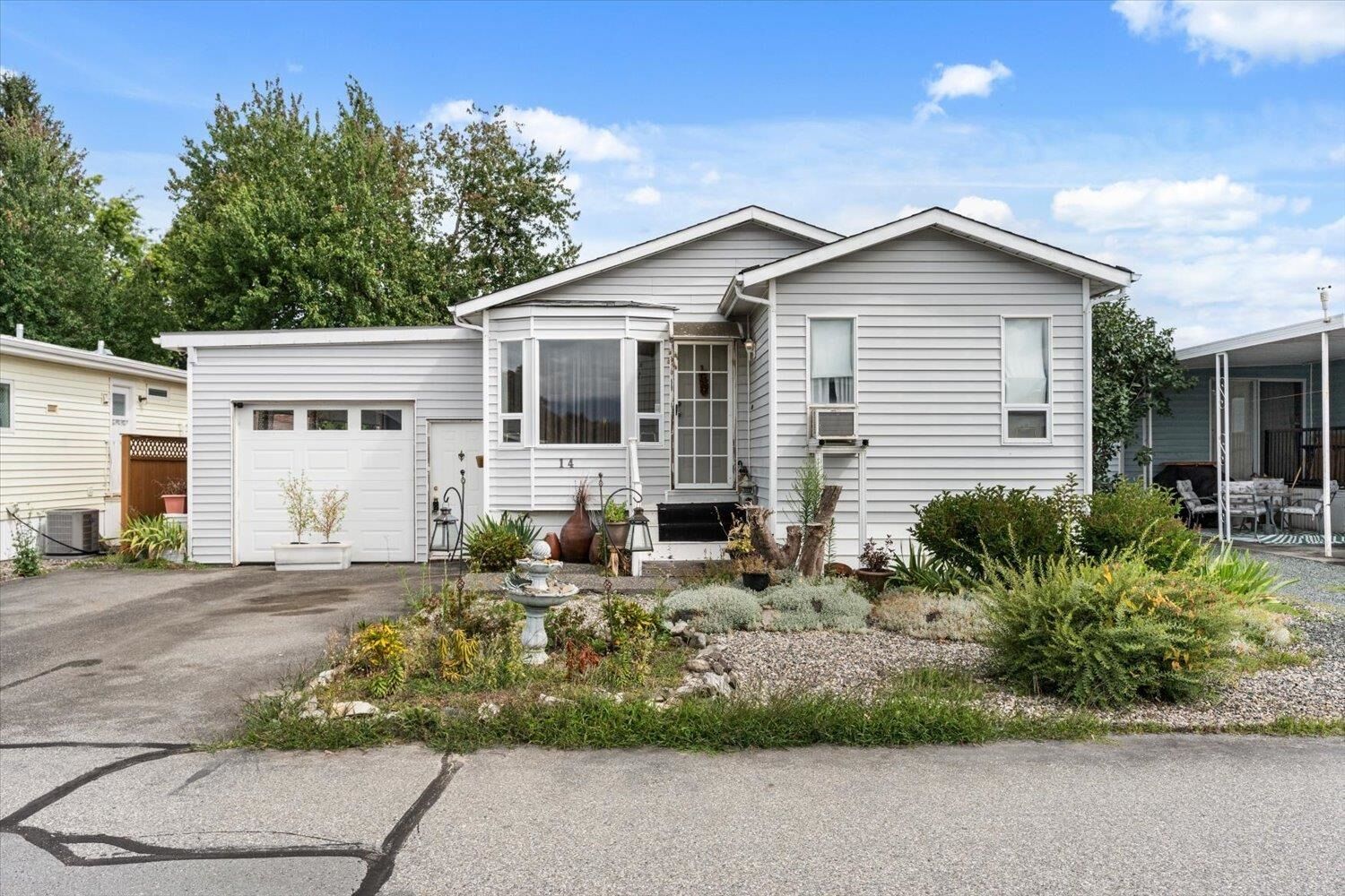 Property Photo:  9055 Ashwell Road 14  BC V2P 6H4 