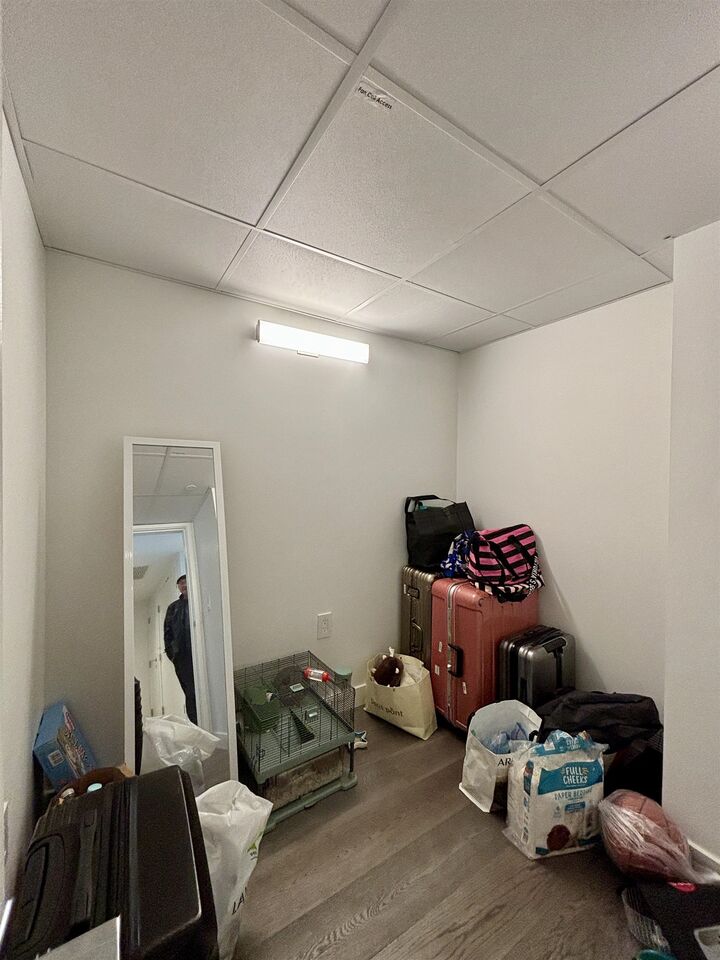 Property Photo:  1111 Richards Street  BC V6B 0S3 