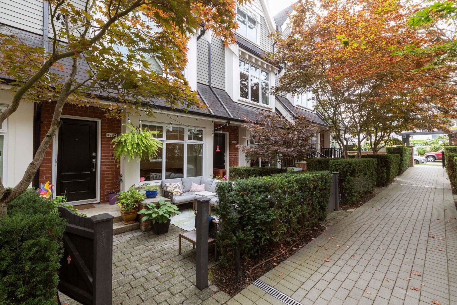 Property Photo:  3882 Welwyn Street  BC V5N 3Y9 