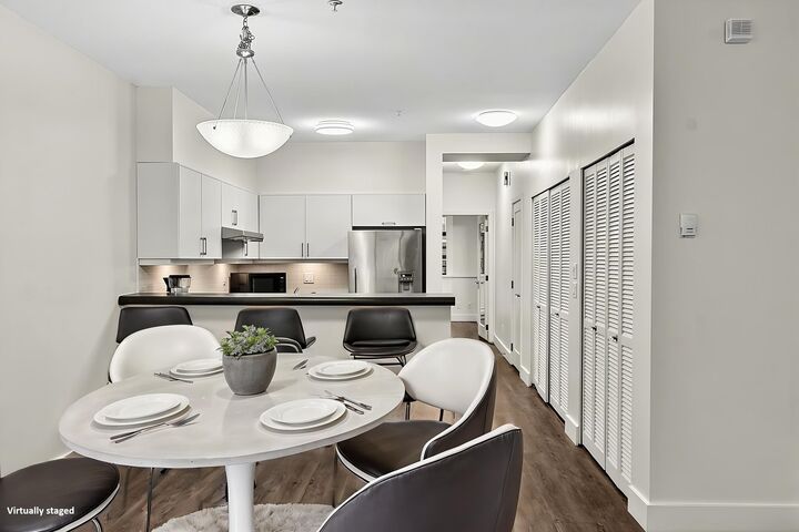 Property Photo:  221 Ash Street 2  BC V3M 3M5 