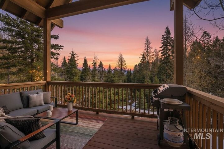 Property Photo: 78 Clearwater Court ID 83615