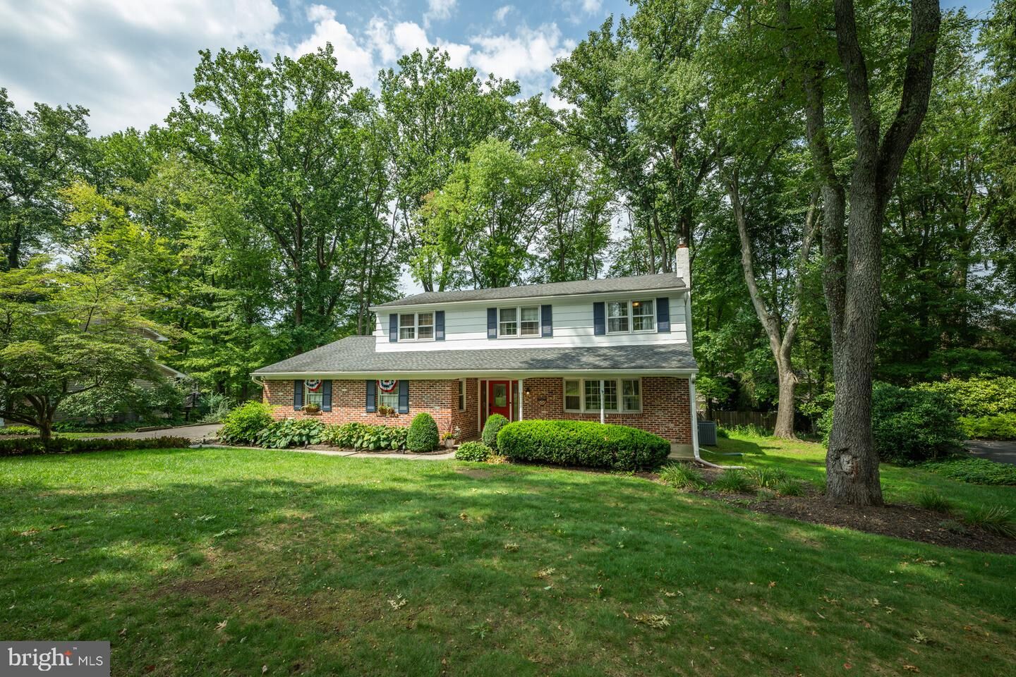 Property Photo: 1019 Lafayette Drive PA 19067
