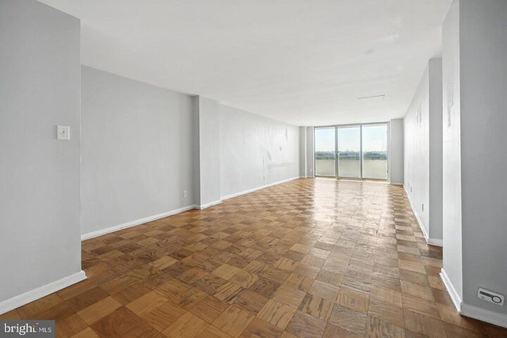 Property Photo: 5101 River Road W 1912 MD 20816