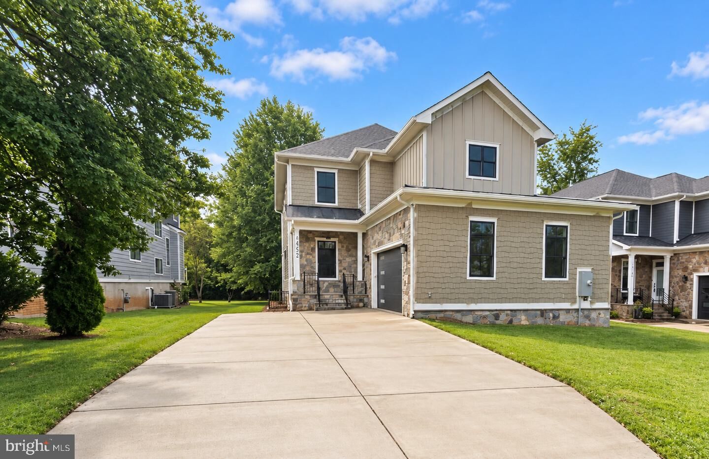 Property Photo:  10704 Warwick Avenue A  VA 22030 