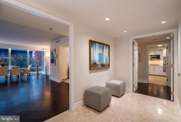 Property Photo:  1111 23rd Street NW 4F  DC 20037 