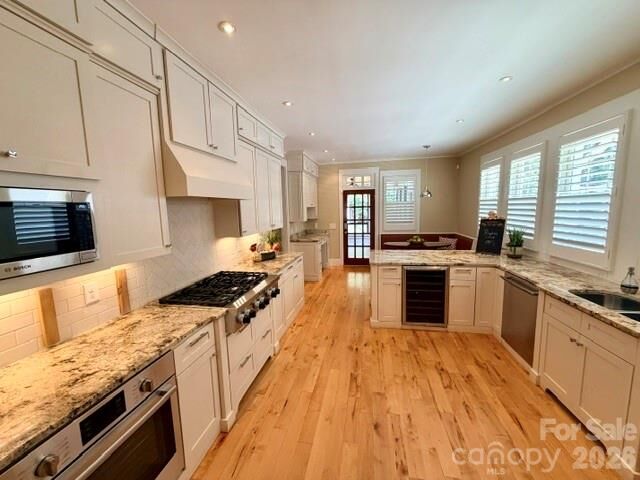 Property Photo:  323 Rensselaer Avenue  NC 28203 