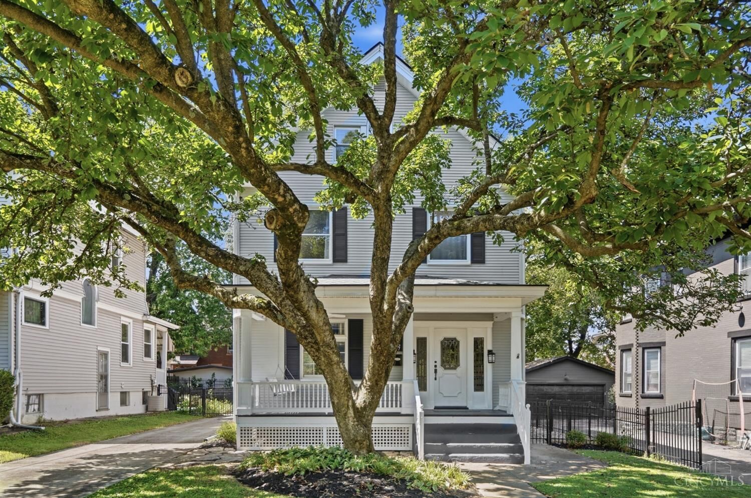 Property Photo: 3767 Hyde Park Avenue OH 45209