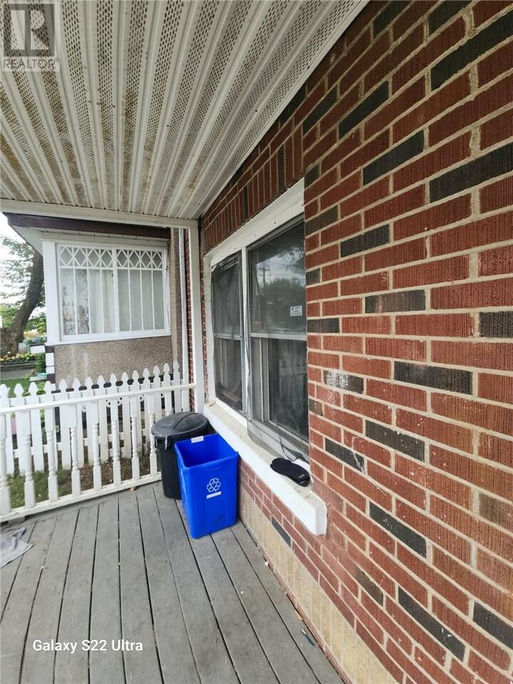 Property Photo: 335 Frood Road ON P3C 4Z7