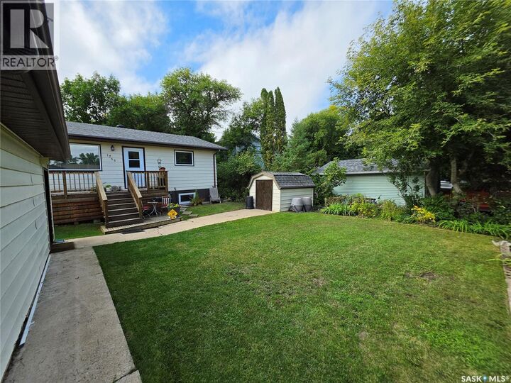 Property Photo: 1255 Grand Avenue SK S2V 1A4