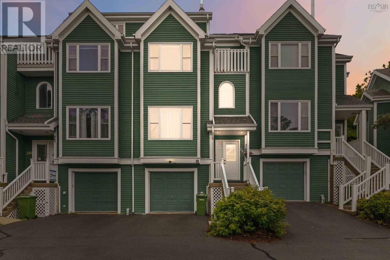 Property Photo: 252 Spinnaker Drive NS B3N 3C6