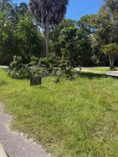 Property Photo: 53 286th St FL 32628