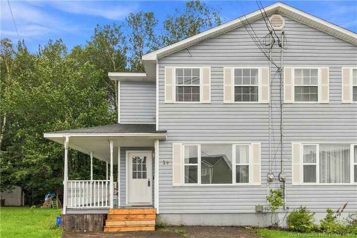 Property Photo:  29 Glenview Court  NB E1B 4X7 