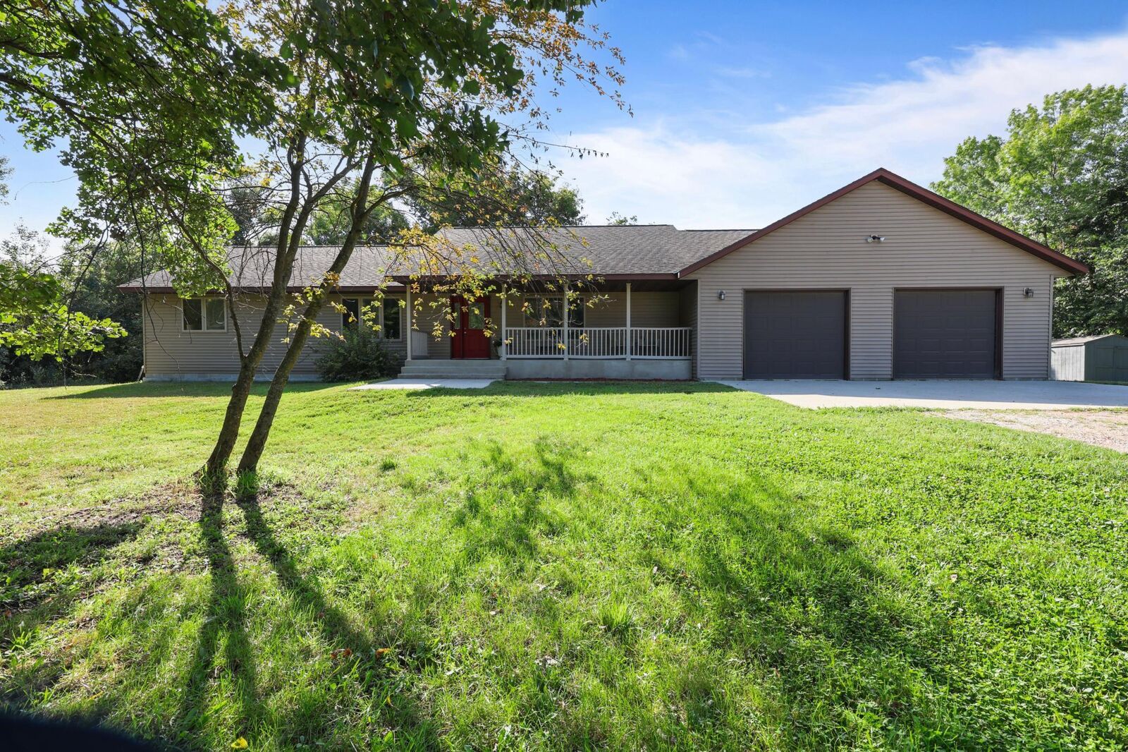 Property Photo:  17413 Major Avenue  MN 55350 