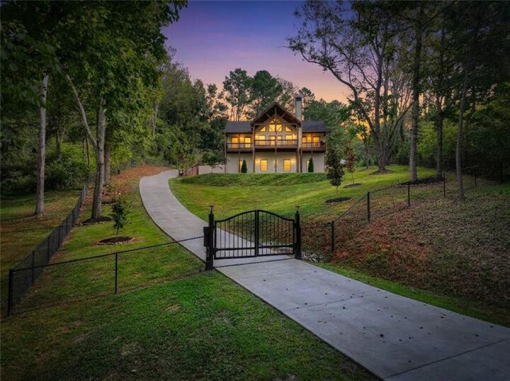 Property Photo:  236 Ivy Drive  GA 30540 