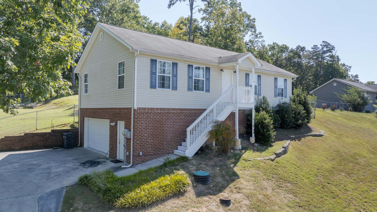 Property Photo: 13215 Emerald Creek Circle TN 37379