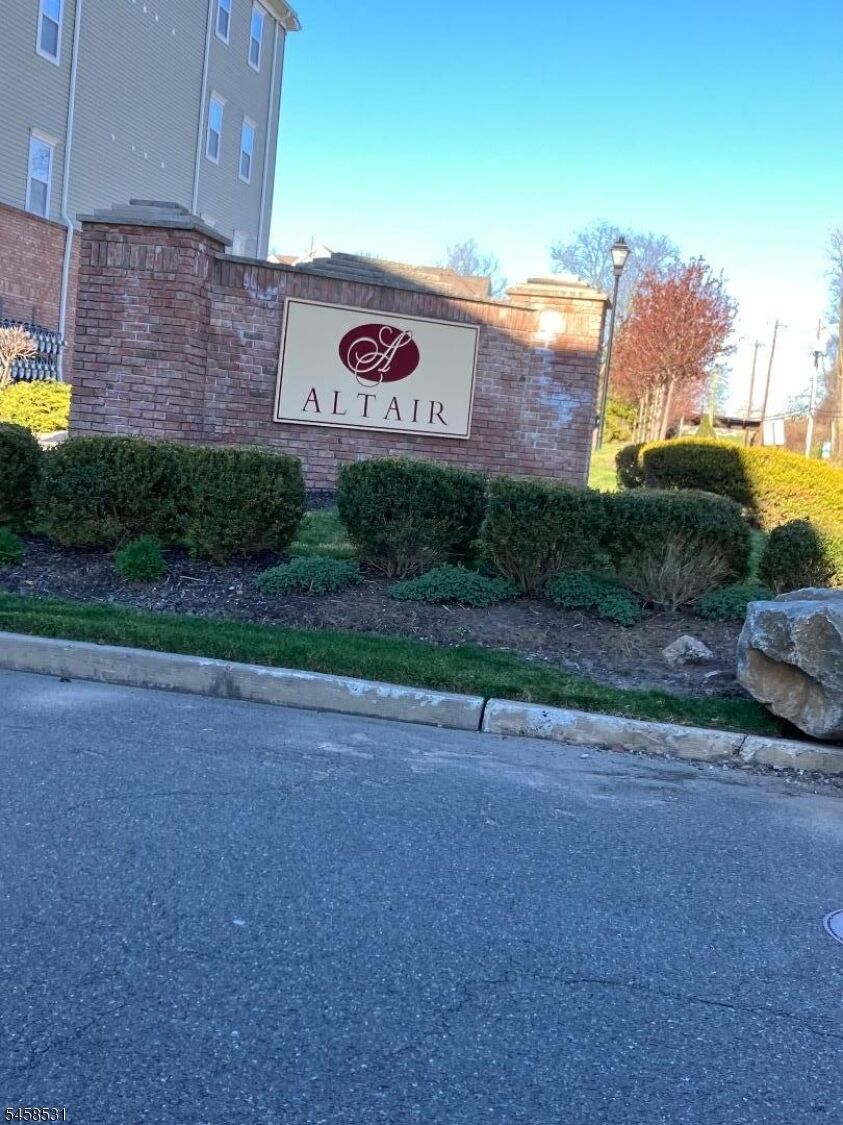 Property Photo: 4148 Cory Ln 4148 NJ 07407