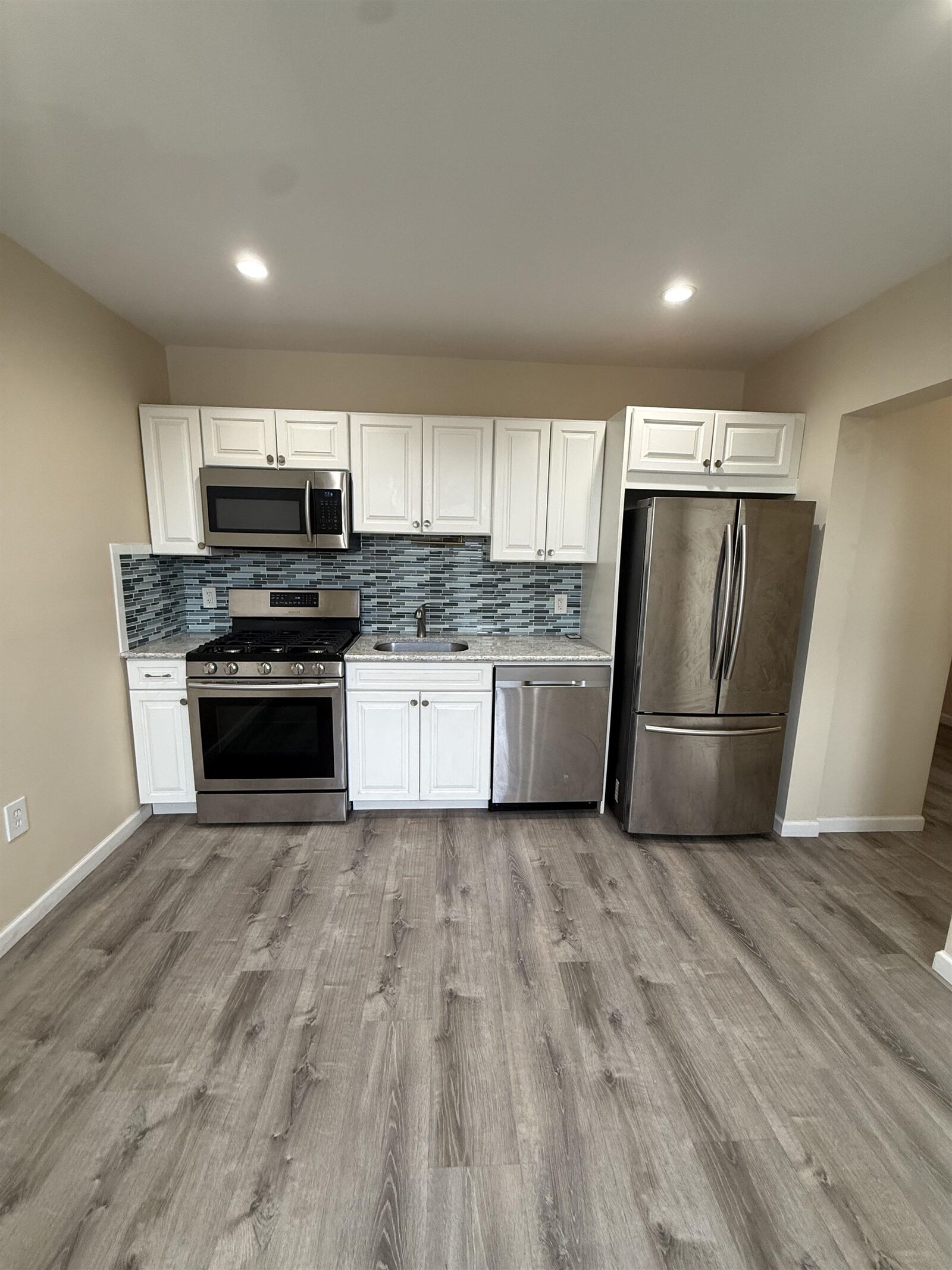 Property Photo: 3726 Park Ave E5 NJ 07086