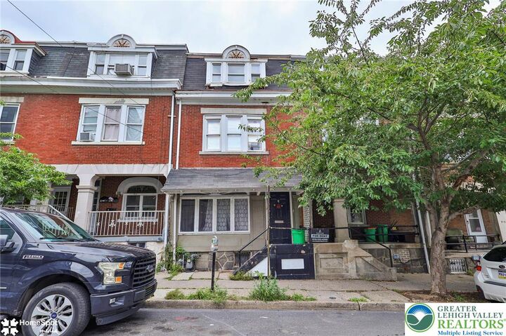 Property Photo: 4 Multi Unit Portfolio PA 18102