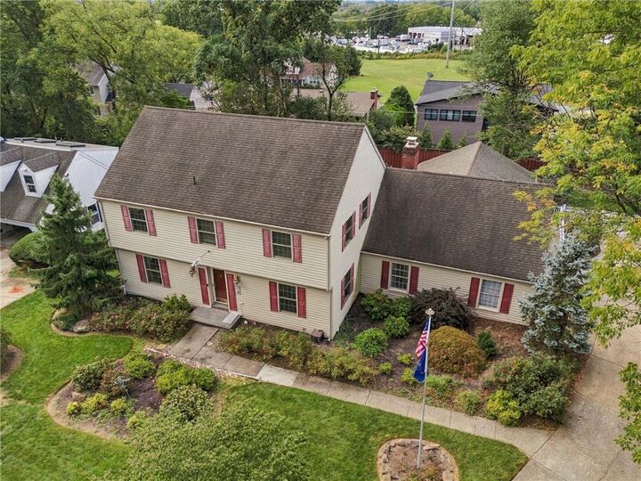 Property Photo:  4454 Farm Drive  PA 18104 