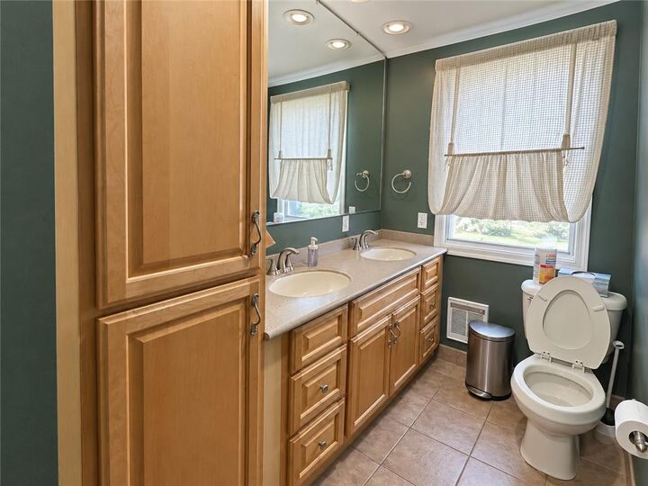 Property Photo: 221 Liberty Street PA 18102