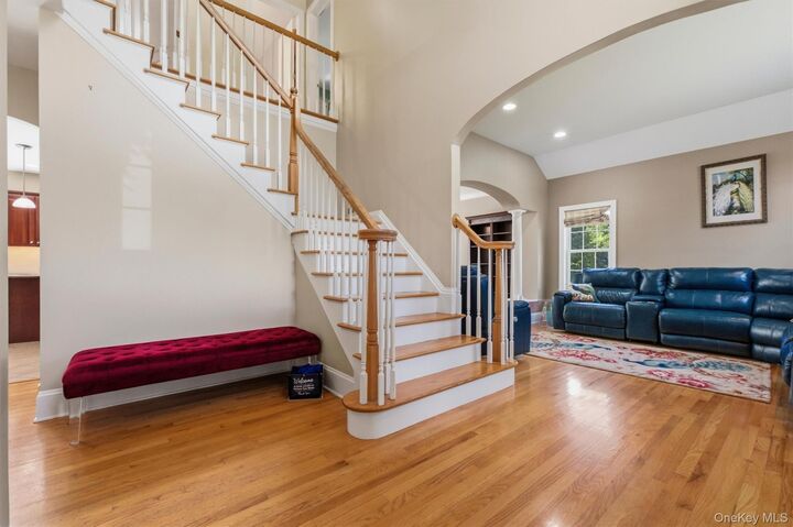 Property Photo: 17 Arbor Court NY 12603