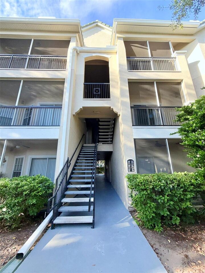 Property Photo: 5152 Northridge Road 302 FL 34238