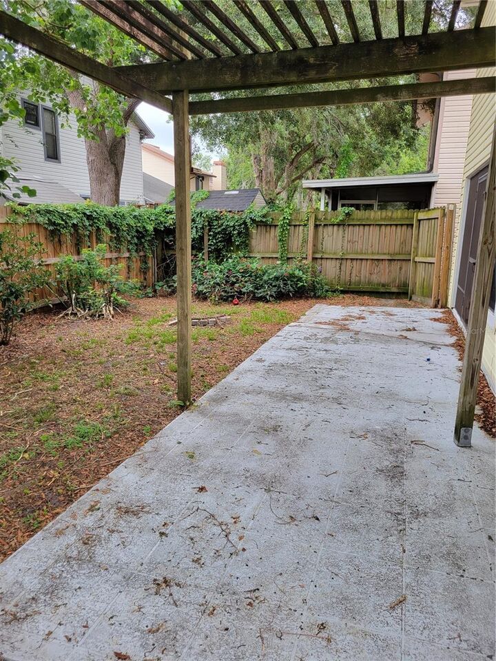Property Photo:  3546 Raintree Way  FL 33803 