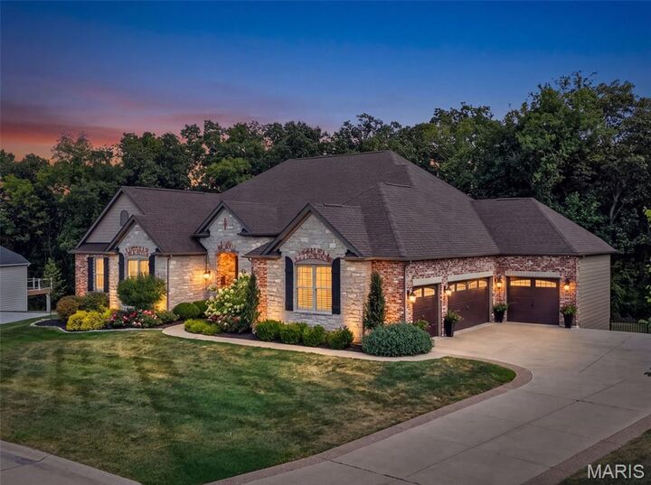Property Photo:  106 Westleigh Manor Drive  MO 63385 