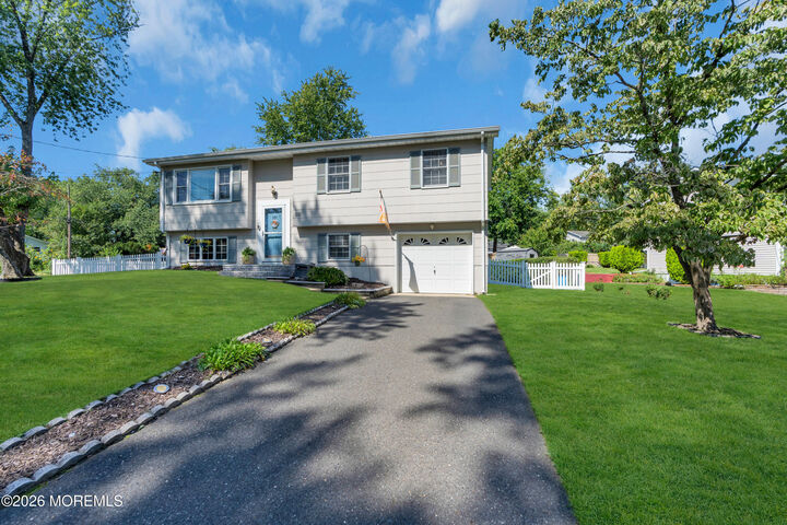 Property Photo:  55 Dogwood Drive  NJ 08527 