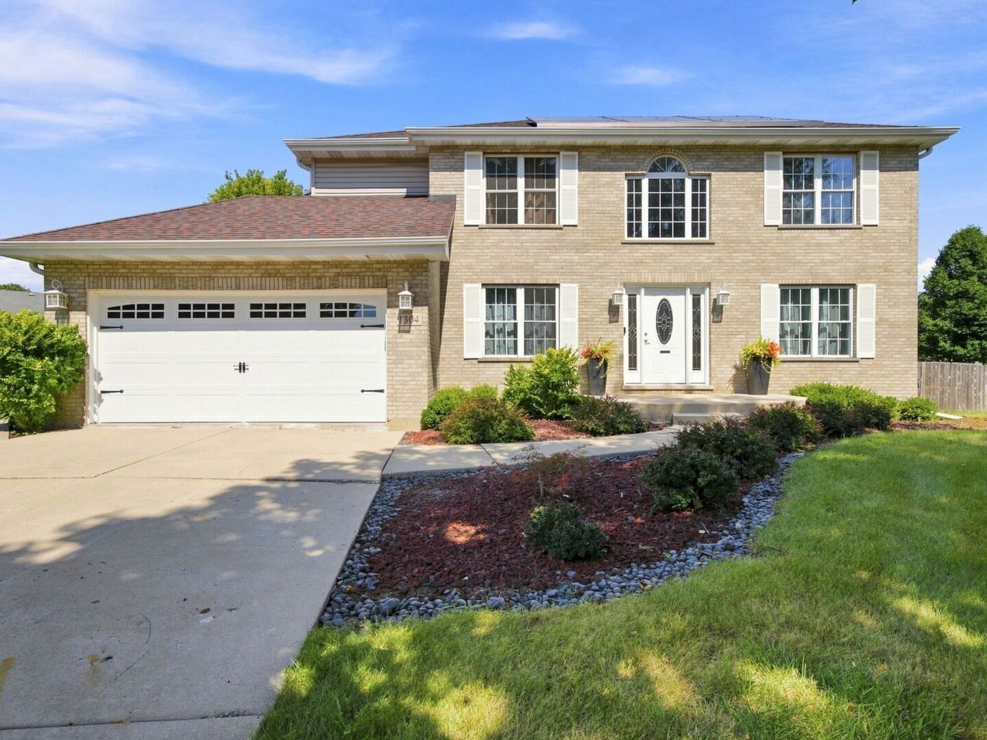 Property Photo:  1304 Galway Road  IL 60431 