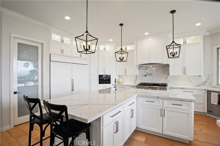 Property Photo:  25418 Cumberland  CA 91302 