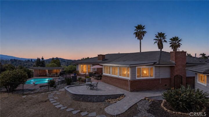 Property Photo:  1463 S Citrus Avenue  CA 92027 