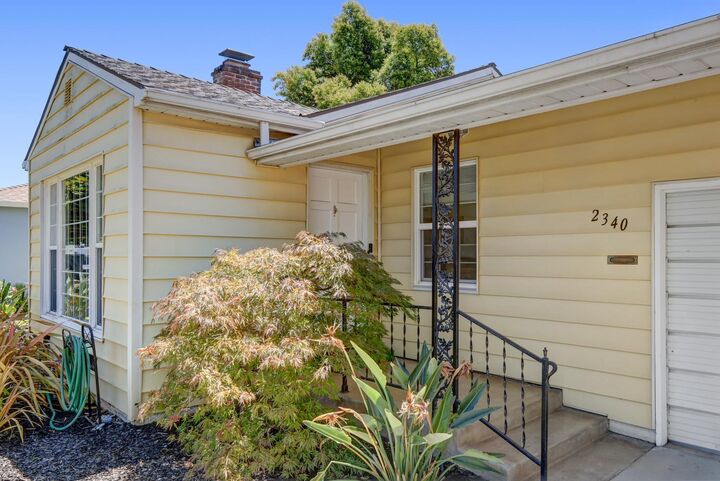 Property Photo:  2340 24th Avenue  CA 95822 