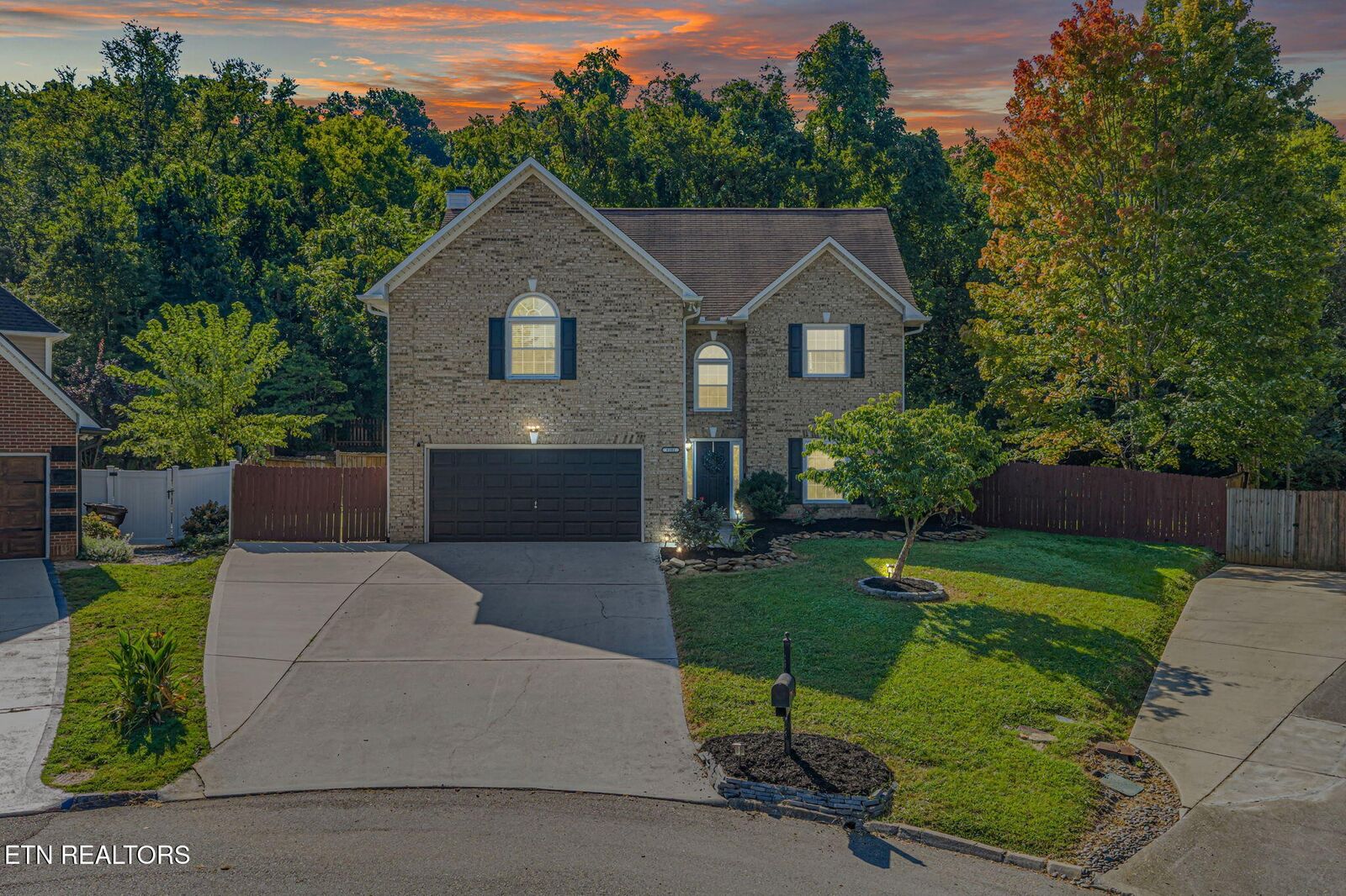 Property Photo:  8101 Tamarack Rd  TN 37919 