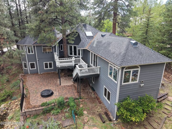 Property Photo:  4710 E Oriole Lane  AZ 86004 