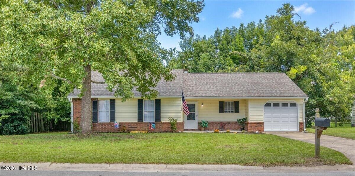 Property Photo:  507 Crissy Drive  NC 28540 